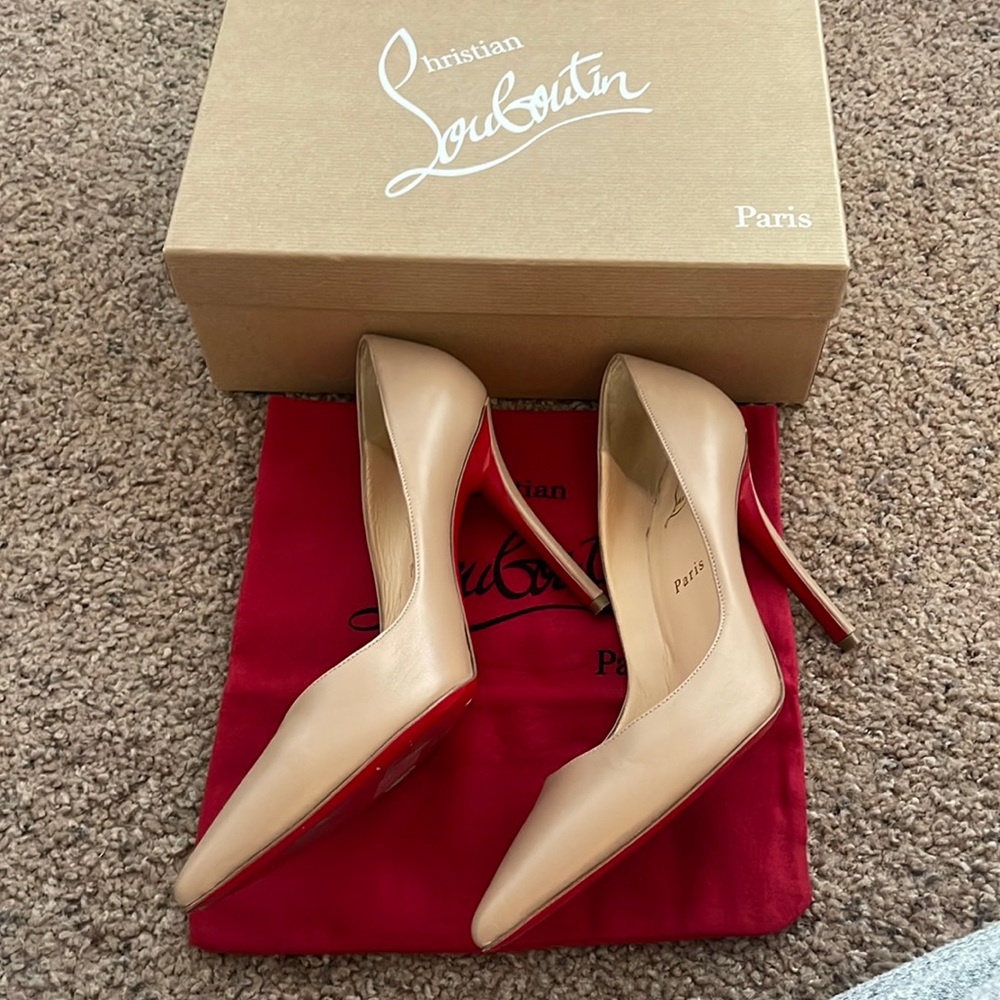 Christian Louboutin Pumps